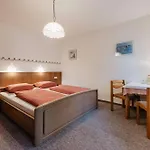 Schwaiger 3* باد غوغنغ